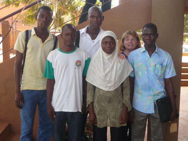 img-borse-di-studio-studenti-gril-ouagadougou-bf