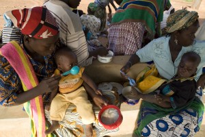 img-lotta-contro-la-malnutrizione-infantile